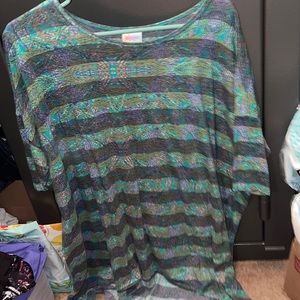 Lularoe top